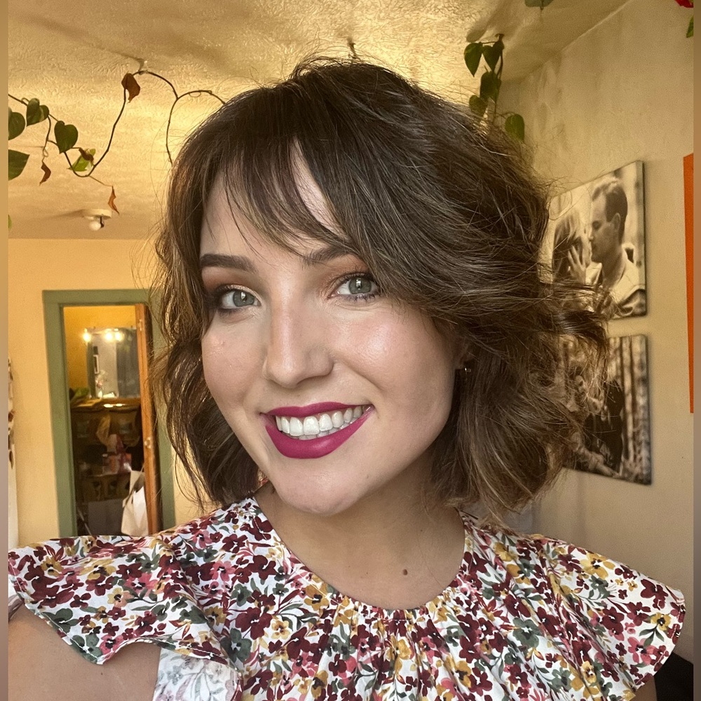 Meet your Posher, Andrea